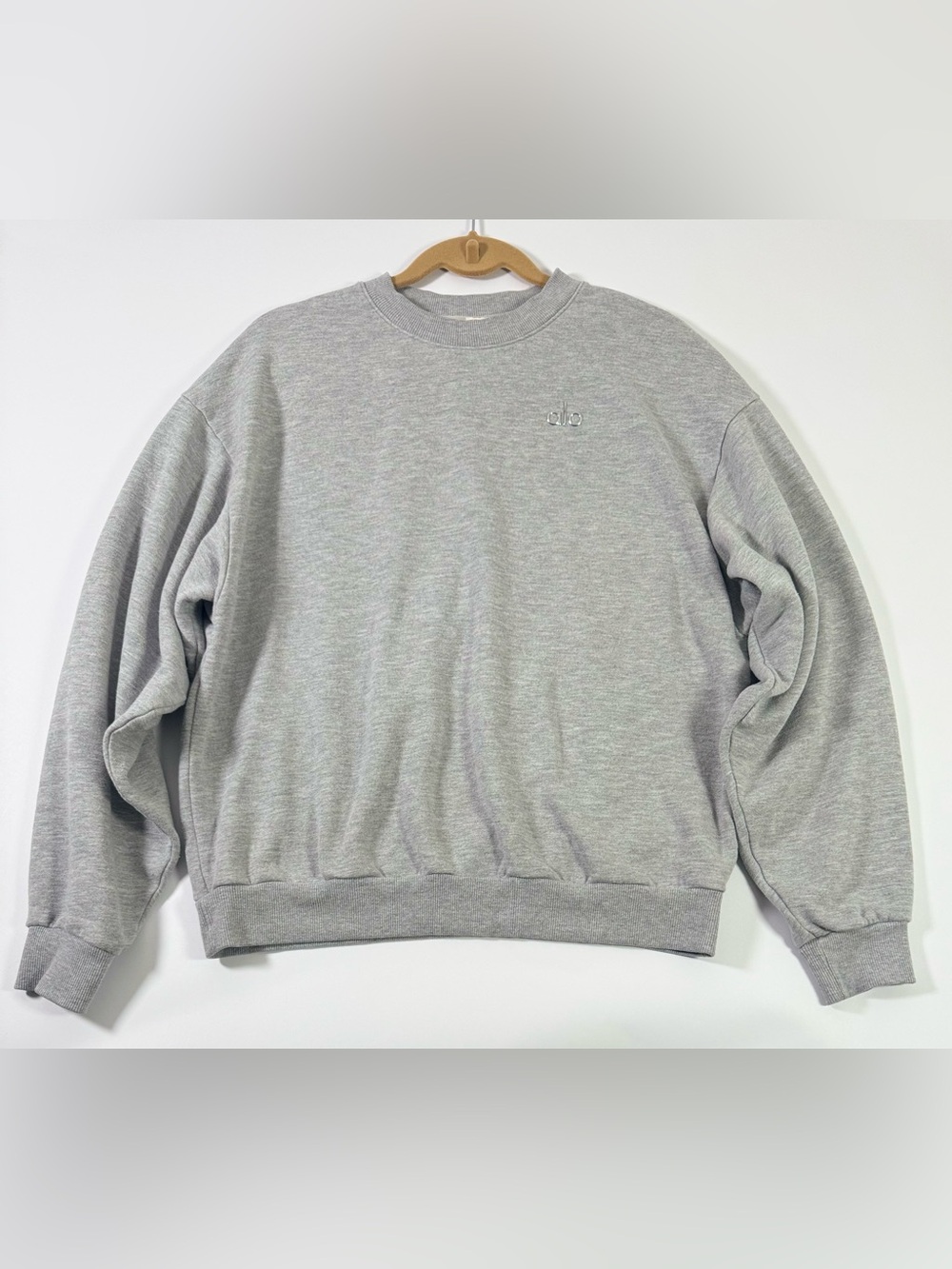 ALO Yoga Accolade Crew Neck Pullover Small